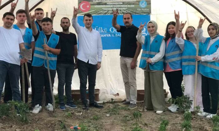 Kütahya’da gençlere tarım bilinci, Permakültür projesi hayata geçirildi