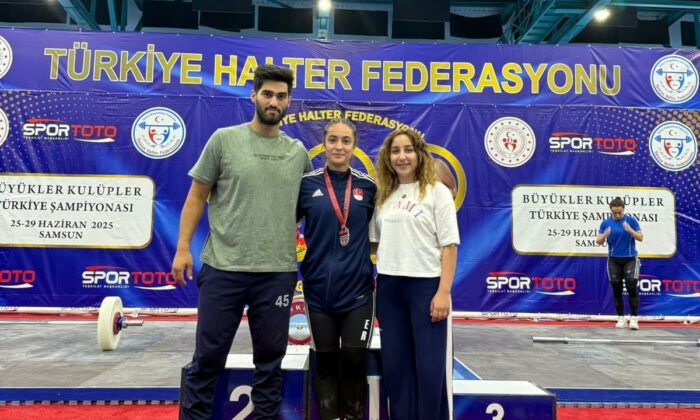 Buse Er’den Türkiye 2’nciliği