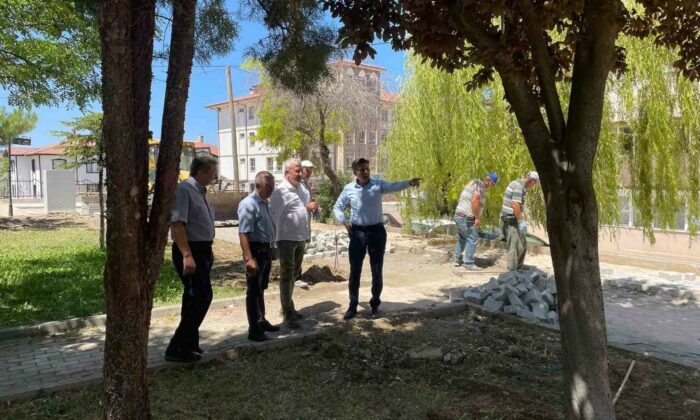 Söğütte İsmail Çetin Parkı yenileniyor
