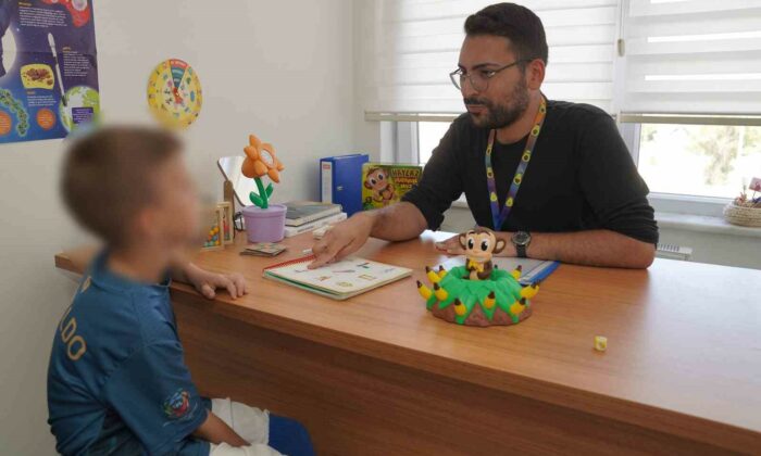 Dil ve konuşma terapisi merkezine yoğun ilgi