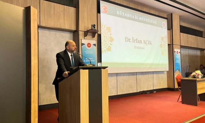 Yaz Kur’an Kursları öncesi din görevlilerine hizmet içi eğitim semineri