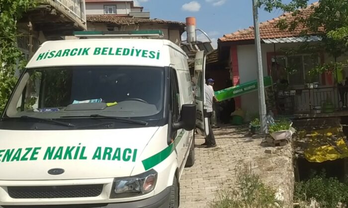 Hisarcık’ta yaşlı kadın evinde ölü bulundu