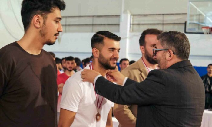 Bahar Spor Müsabakaları ödülleri sahiplerini buldu