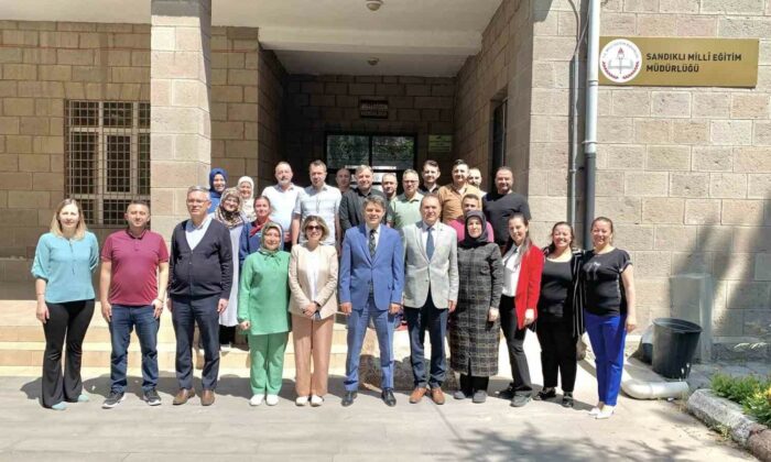 Sandıklı Kaymakamı Önder Çengel’den veda ziyareti