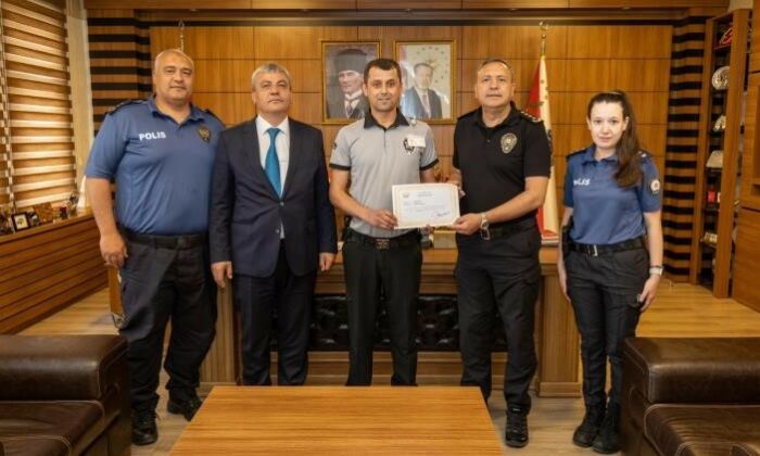Güvenlik görevlilerine başarı belgeleri verildi