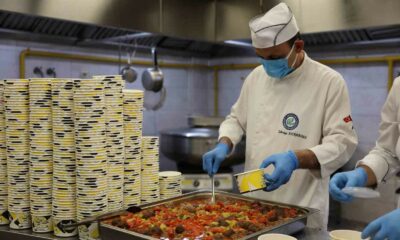 Büyükşehir Aşevi’ne yapılan kurban bağışlarıyla binlerce sofra şenlenecek