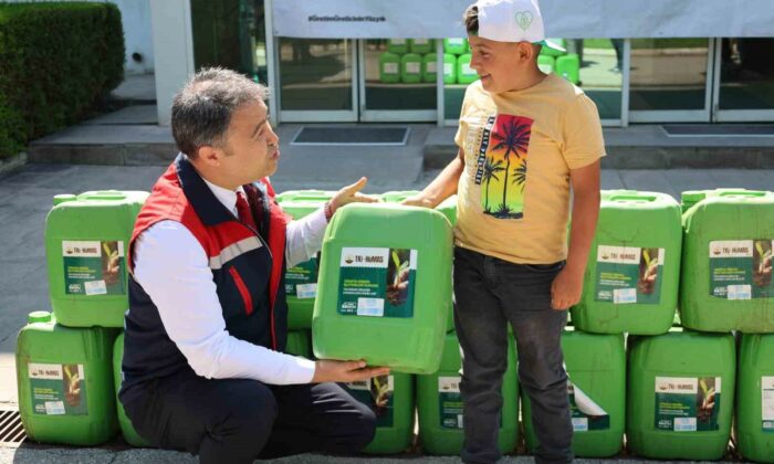 Çiftçilere ’Hümik Asit’ dağıtıldı