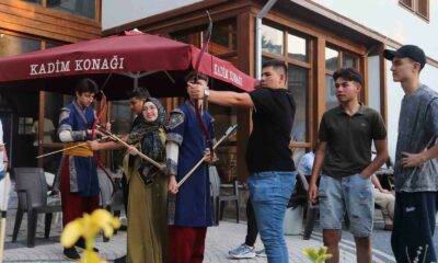 Kütahya’da GENÇFEST 2025, 2 bin gencin katılımıyla renkli görüntülere sahne oldu