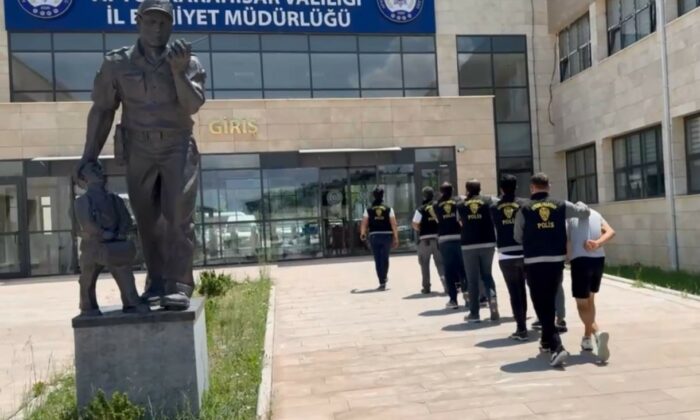 Travers fabrikasından 250 bin TL’lik bakır kablo ve malzeme çalan 5 kişi tutuklandı