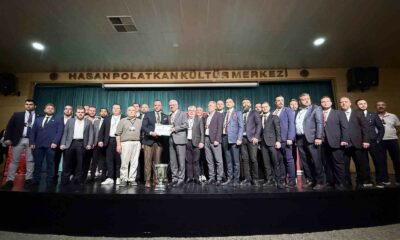 Eskişehirspor’da Ulaş Entok yeniden başkan seçildi