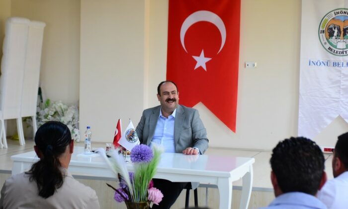 Oklubalı Mahalle sakinlerinden Başkan Hamamcı’ya teşekkür ziyareti