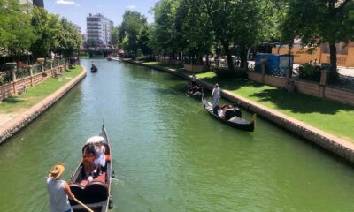 Yaz mevsiminin gelmesiyle gondol turlarına talep arttı