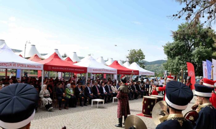 81 ilden gelen gençler Söğüt’te tarihle buluştu