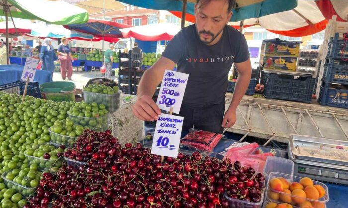 Esnaf: “’Tanesi 10 TL’ etiketi tadım sayısını azaltmak içindi, çarpıtıldı”