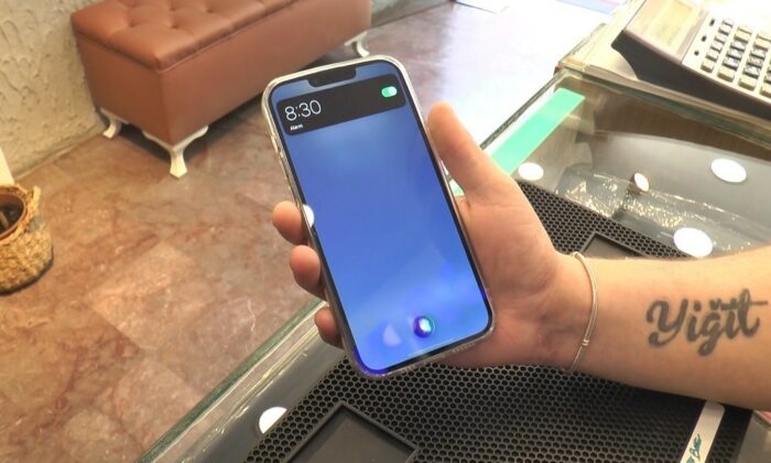 (ÖZEL) Telefonlarda yaygınlaşan dahili yapay zeka teknolojisine beklenen talep gösterilmiyor