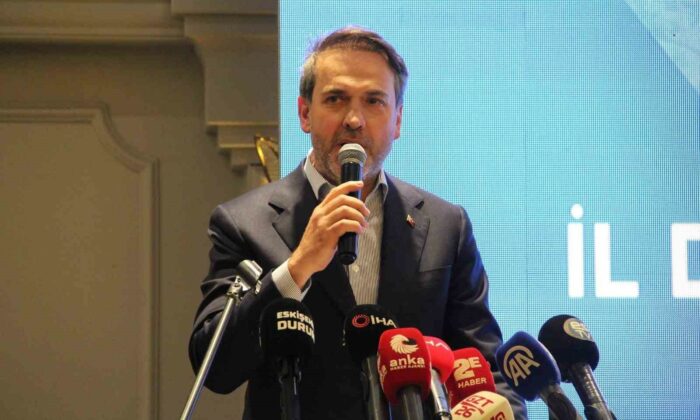 Bakan Bayraktar: “Akkuyu’da dünyanın en büyük nükleer enerji şantiyesi yatırımı devam ediyor”