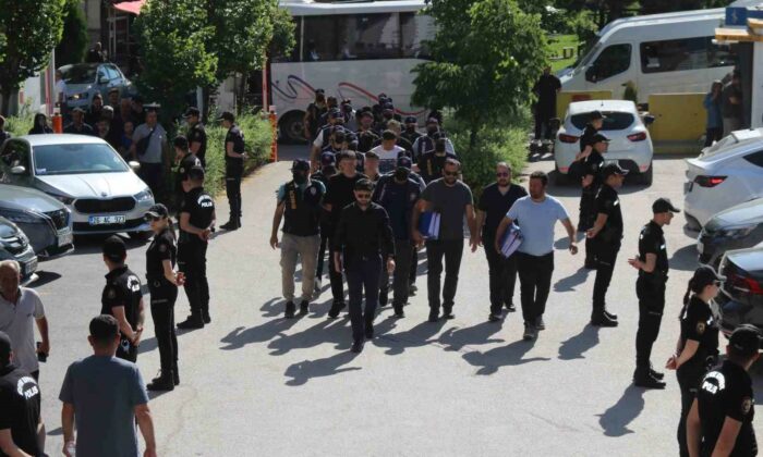 Banka hacmi 235 milyon liraya ulaşan dolandırıcılık şebekesine operasyon: 9 gözaltı