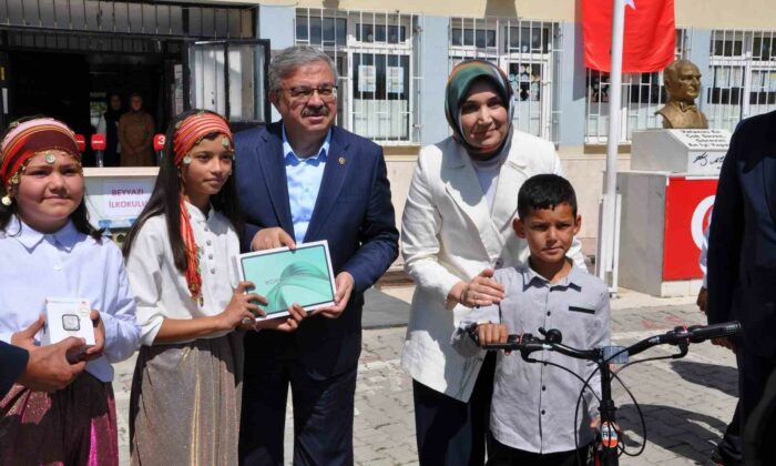Afyonkarahisar’da 142 bin 592 öğrenci yaz tatiline girdi