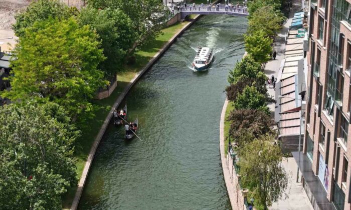 Türkiye’nin Venedik’ini, Venedik nüfusundan daha fazla kişi gezdi
