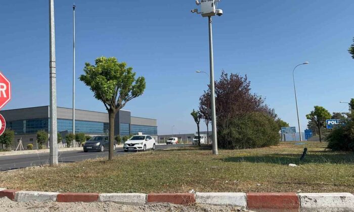 Sürücüler OSB kavşağına trafik ışığı istiyor
