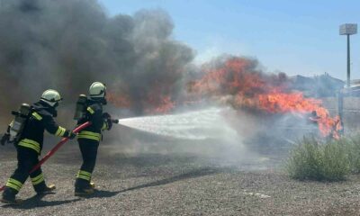 (ÖZEL) Göreve başlayan 45 itfaiye erinin gerçeğini aratmayan eğitimi nefes kesti