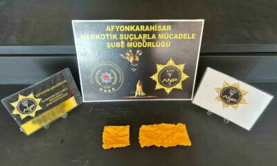 Peçeteye emdirilmiş uyuşturucu ile yakalanan 3 kişi tutuklandı