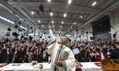 Anadolu Üniversitesi mezuniyet törenleri tüm hızıyla devam ediyor