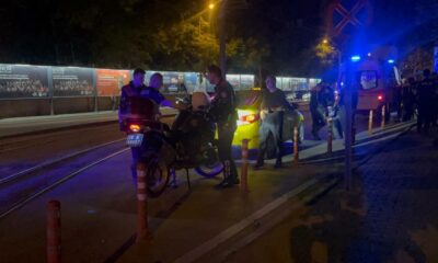 Eskişehir’de ticari taksi ile Motorize Yunus Timi’nin karıştığı kazada 2 polis yaralandı