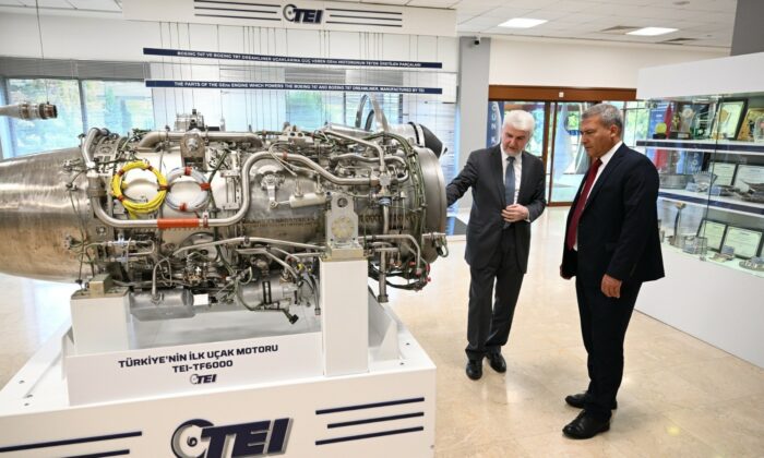 Rektör Adıgüzel’in TEI ziyaretinde ortak projeler ele alındı