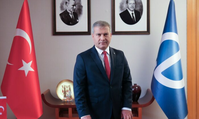 Rektör Adıgüzel: “15 Temmuz, Türk milletinin kendi eliyle yazdığı bir destandır”