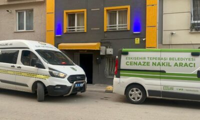 Apartman merdivenlerinde bir kişi ölü bulundu