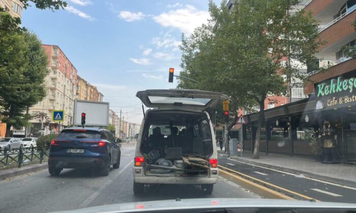 Duyarsız sürücünün davranışı ‘pes’ dedirtti