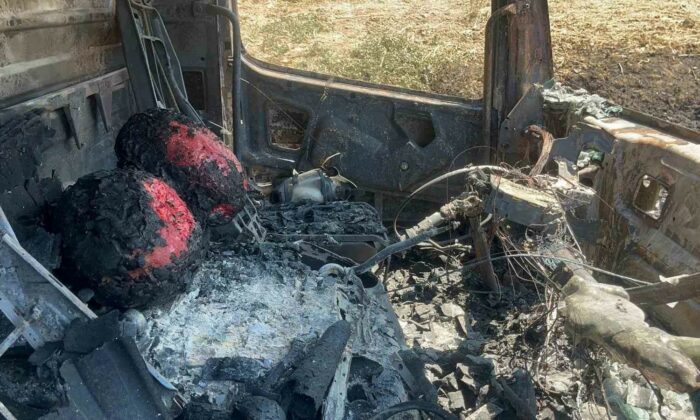 Orman yangınından geriye alevlerin erittiği karpuzlar ve simsiyah baret kaldı