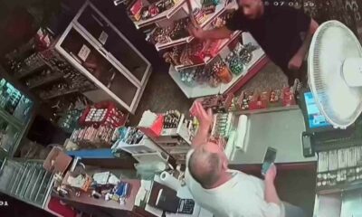 Dondurma iadesini kabul etmedi, pala ile saldırıya uğradı