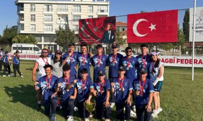 Afyonkarahisar Spor Lisesi Türkiye dereceleriyle döndü