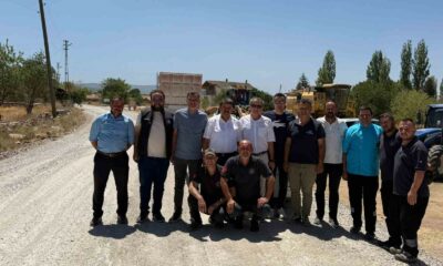 Kütahya İl Özel İdaresi’nden yol çalışması