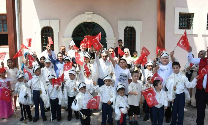 Osman Gazi’nin sünnet olduğu Kuyulu Mescit’te 529 yıllık gelenek yaşatıldı