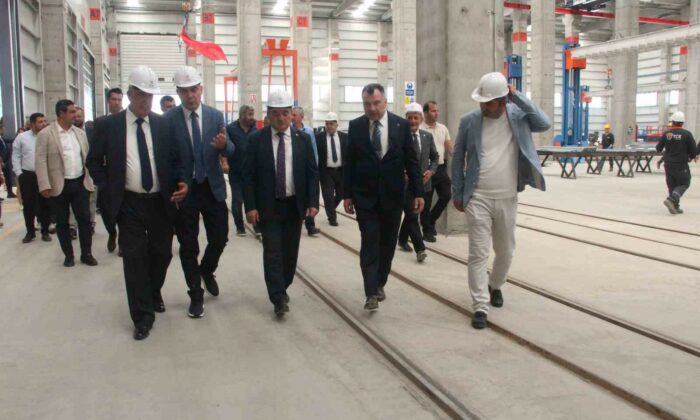 Bozüyük’te yeni hizmete açılan üretim tesisi kamu ve özel sektör temsilcilerini ağırlıyor