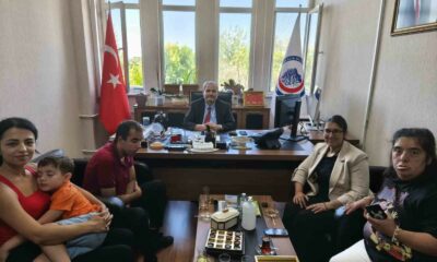 Otizmli bireylerin ailelerine verilecek psikolojik destekler görüşüldü