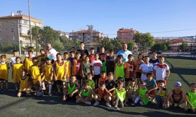 Çocuklara yönelik futbol kursu başladı
