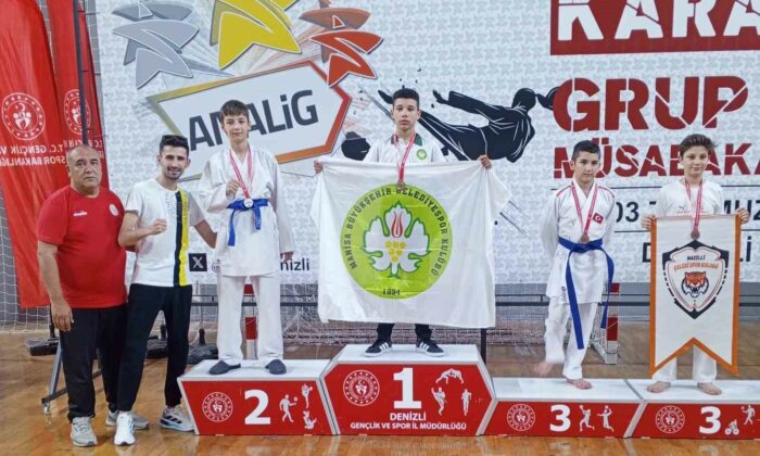 Karateciler Denizli’den madalyalar ile döndü