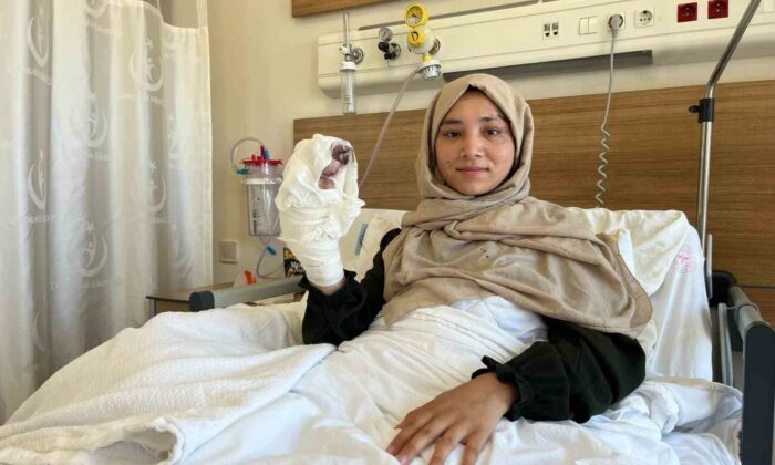 Çin zulmünden kaçan Uygur Türk’ü Ayşe, Eskişehir’de şifa buldu