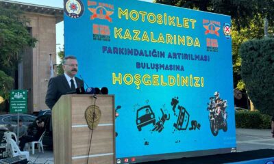 Motosiklet sürücüleri kuralları ve yöntemleri uzmanından dinledi