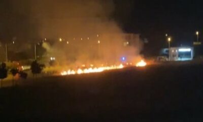 Hava fişekten çıkan yangın paniğe sebep oldu