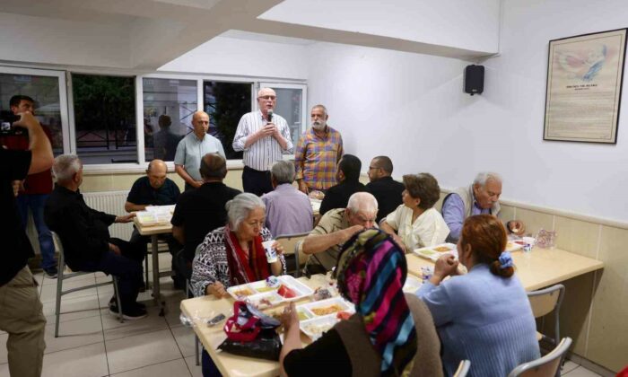 Başkan Kurt Muharrem iftarında konuştu: “Birlikte yaşamanın zenginliğini yaşıyoruz”