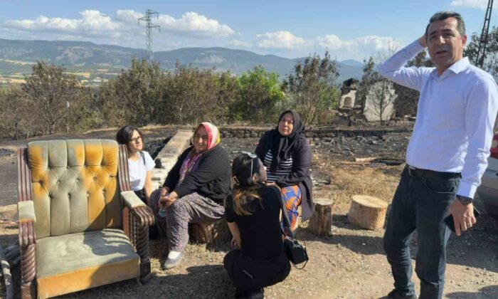 CHP Genel Başkan Yardımcı Erhan Adem, yangın bölgesine geldi