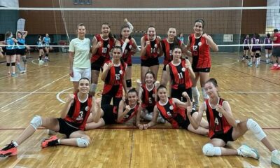 Eskişehir Kız Voleybol Takımı Türkiye yarı finallerinde
