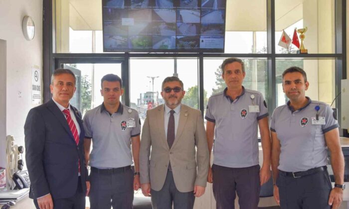 Rektör Kaplancıklı, güvenlik görevlileriyle bir araya geldi