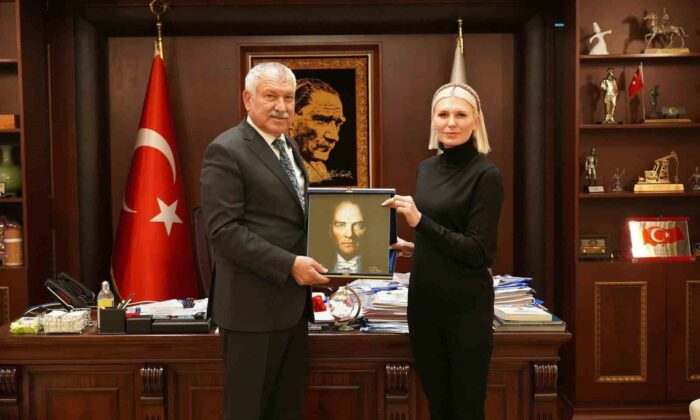 Başkan Subaşı’dan Başkan Karalar’a destek