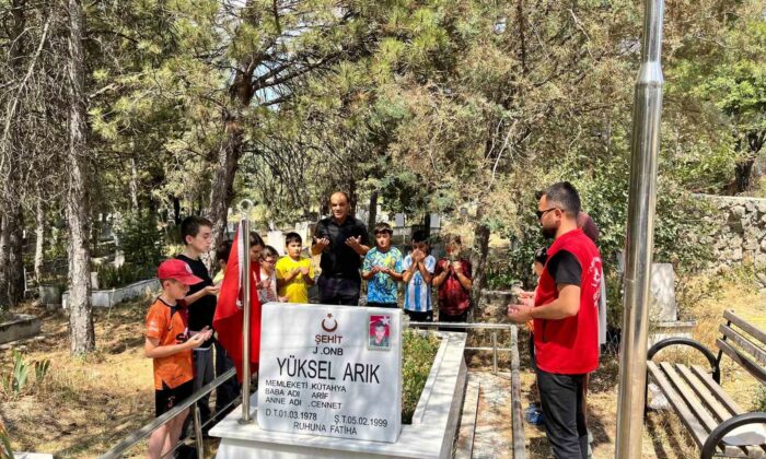 Hisarcık Gençlik Merkezi öğrencilerinden örnek davranış